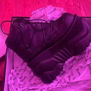 Boxer- 13 Demonia Cult Never Worn 4 inch platform sneakers/ankle boots